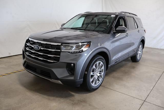 2026 Ford Explorer Active in Carbonized Gray Metallic — front three-quarter view
