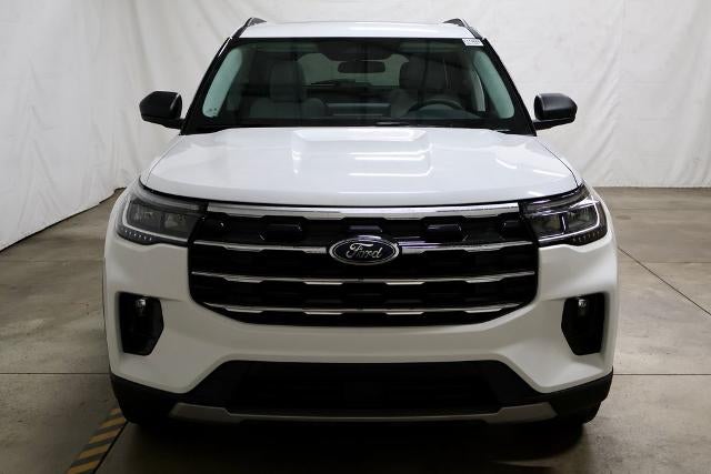 2026 Ford Explorer — detail view
