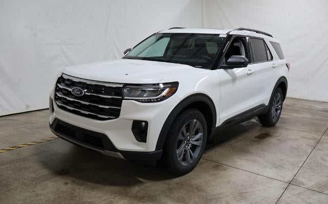 2026 Ford Explorer Active in Star White Metallic Tri Coat — front three-quarter view