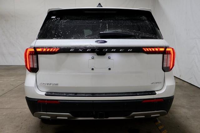 2026 Ford Explorer — detail view