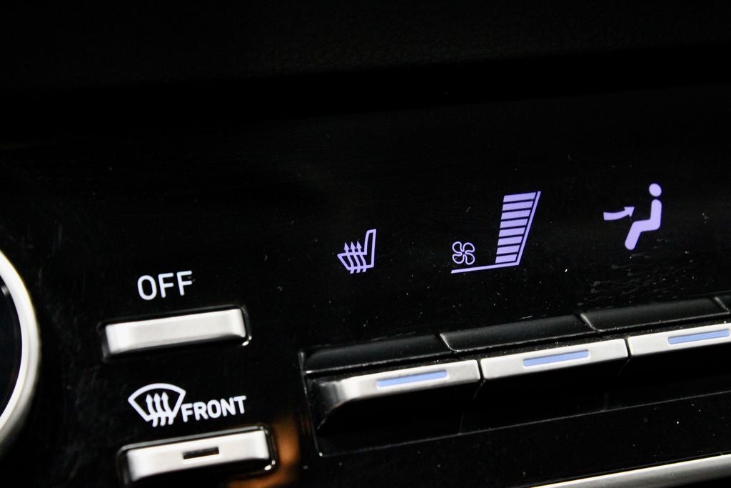 2022 Hyundai SONATA — interior view