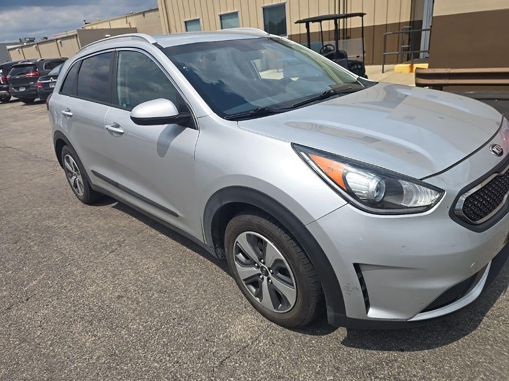 2017 Kia Niro LX in Silky Silver — front three-quarter view
