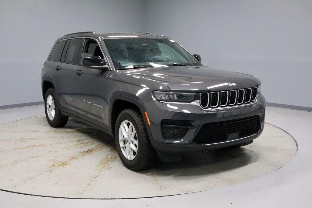 2024 Jeep Grand Cherokee Laredo X 4x4 in Baltic Gray Metallic Clearcoat — front three-quarter view