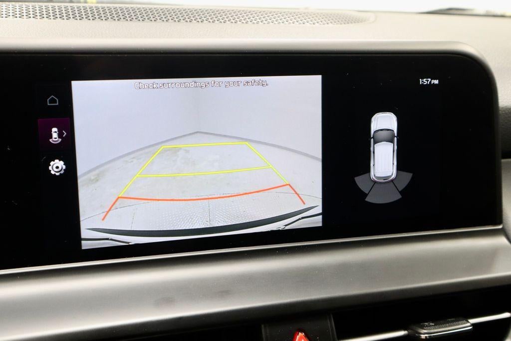 2025 Kia Seltos — interior view