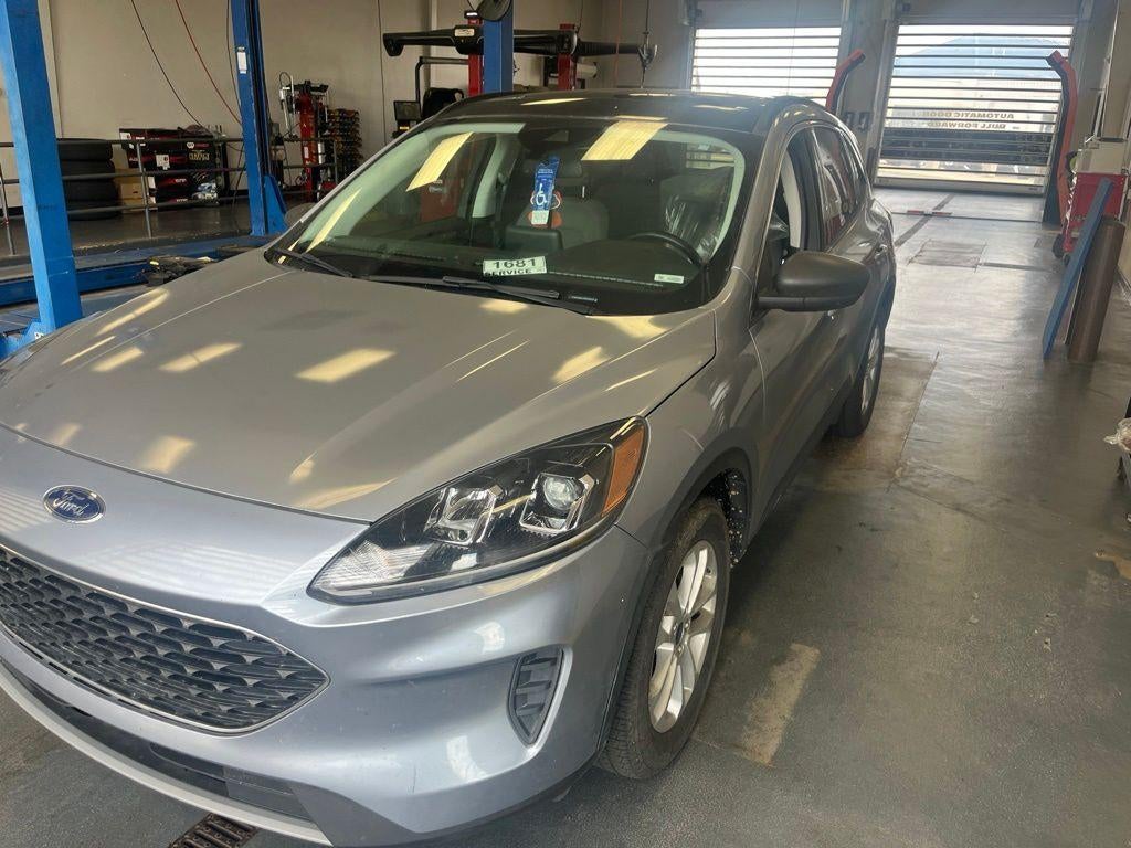 2022 Ford Escape — side profile view