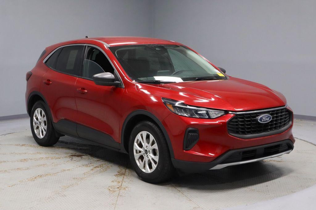 2023 Ford Escape Active in Rapid Red Metallic Tinted Clearcoat — front three-quarter view