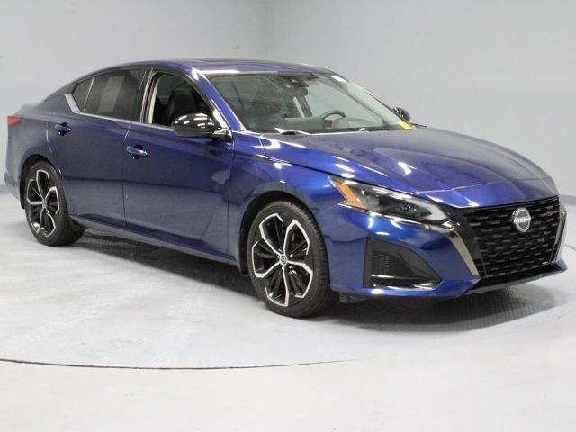 2023 Nissan Altima 2.5 SR in Deep Blue Pearl — front three-quarter view