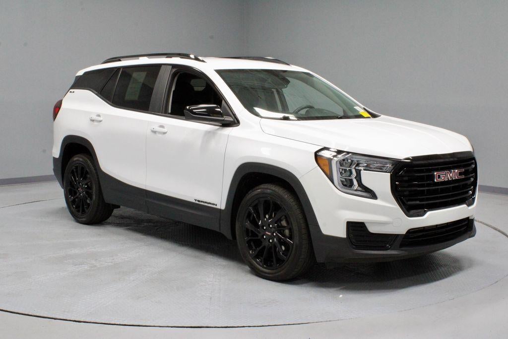 2024 GMC Terrain SLE in Summit White — front three-quarter view
