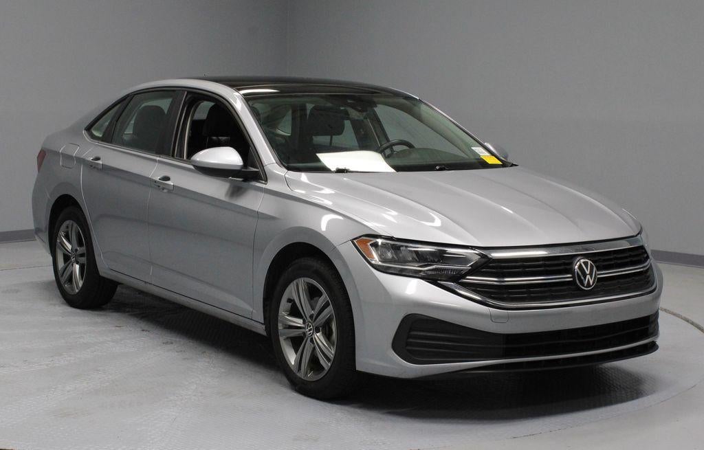 2024 Volkswagen Jetta 1.5T SE in Pyrite Silver Metallic — front three-quarter view