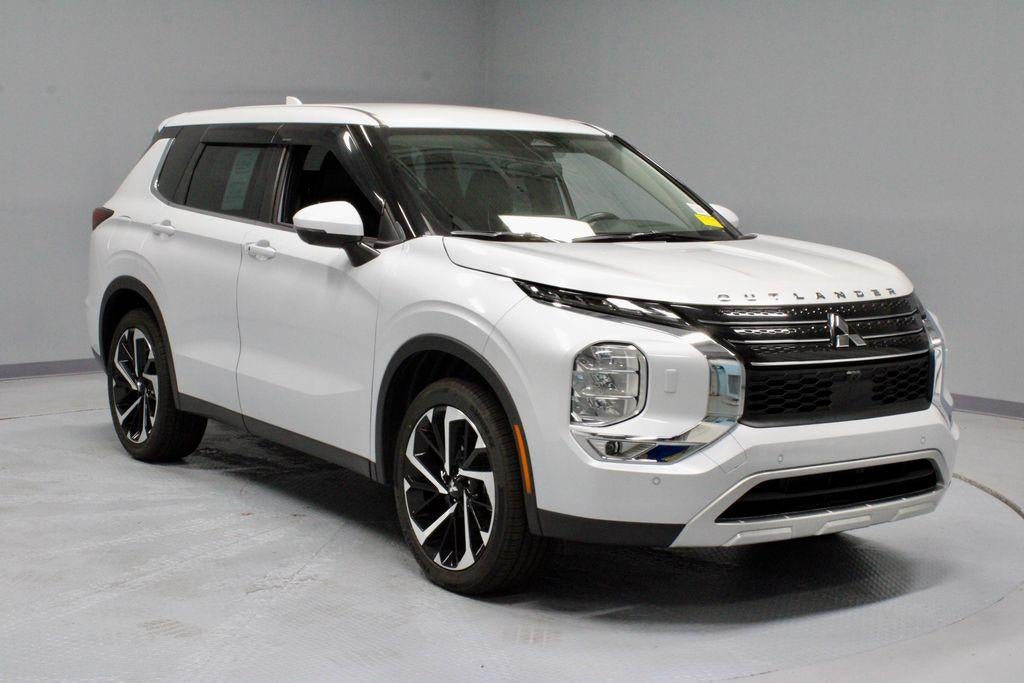 2023 Mitsubishi Outlander
