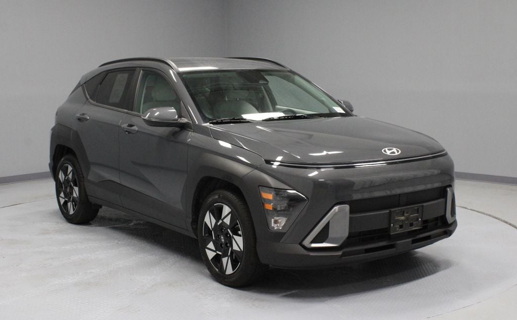 2025 Hyundai KONA SEL in Ecotronic Gray Pearl — front three-quarter view