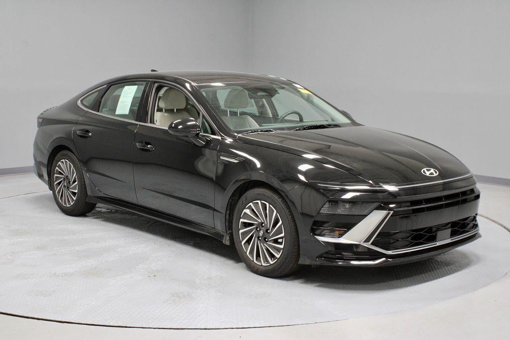 2025 Hyundai SONATA Hybrid