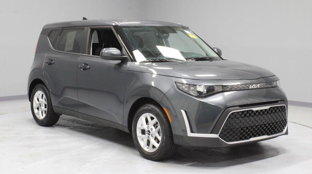 2023 Kia Soul S in Gravity Gray — front three-quarter view